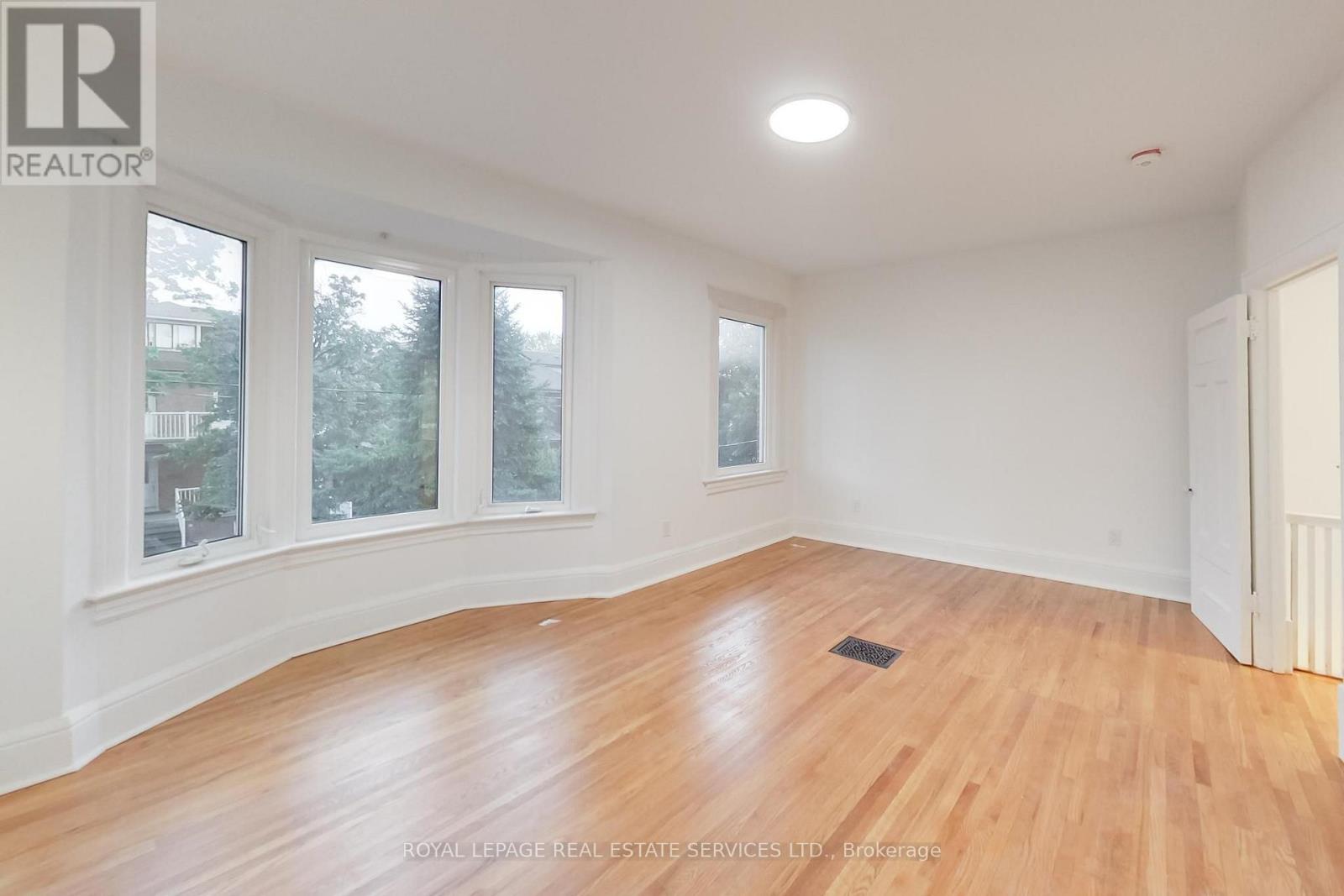 218 Montrose Avenue, Toronto, Ontario  M6G 3G7 - Photo 32 - C13676216
