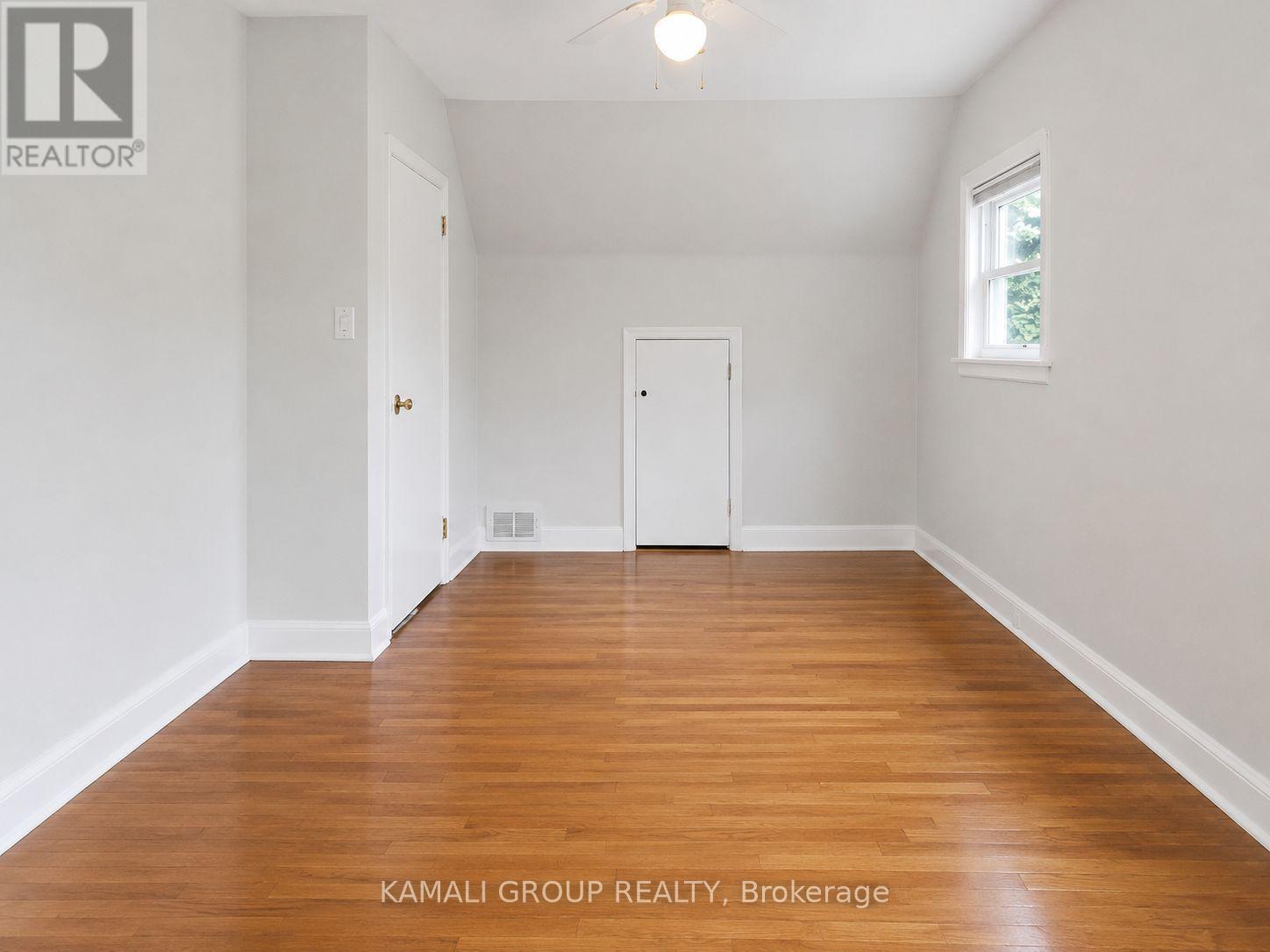 Main - 138 Johnston Avenue, Toronto, Ontario  M2N 1H2 - Photo 13 - C13676240