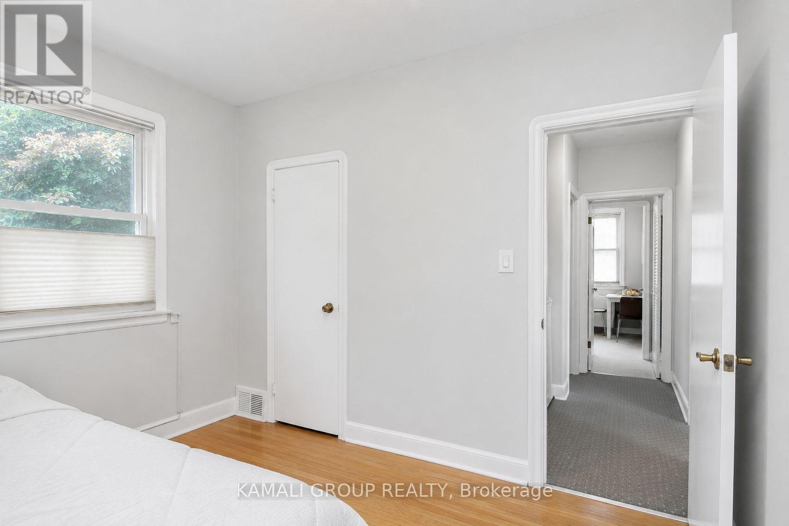 Main - 138 Johnston Avenue, Toronto, Ontario  M2N 1H2 - Photo 9 - C13676240
