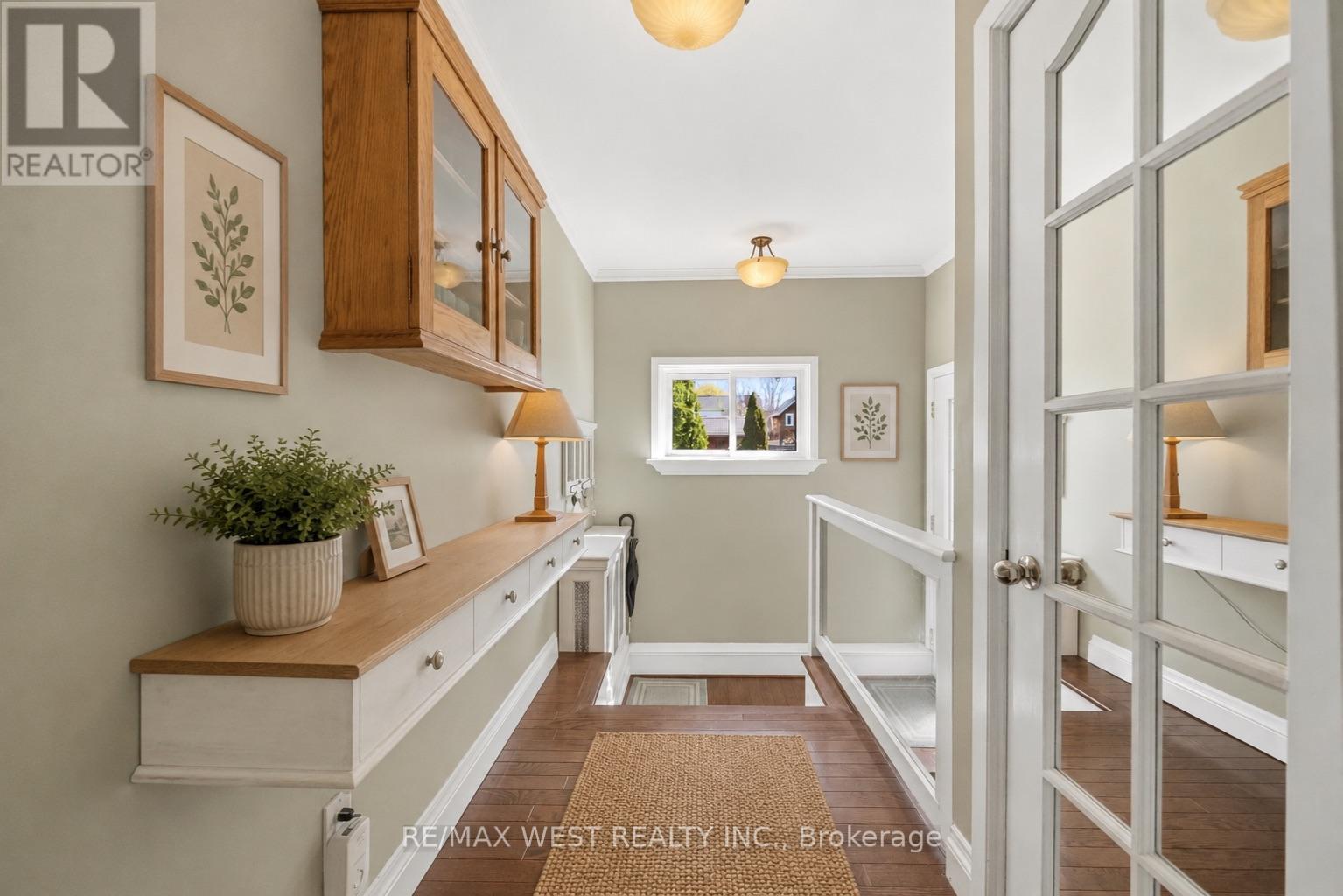 79 King Edward Avenue, Toronto, Ontario  M4C 5J5 - Photo 17 - E13675970