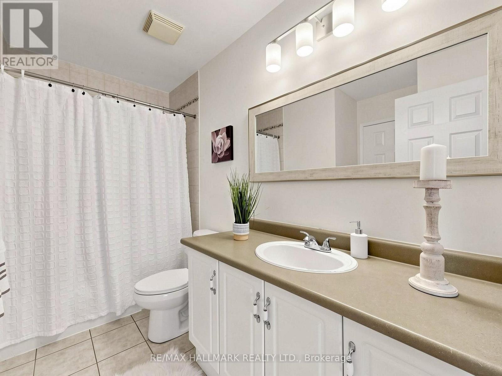 12 Stokely Crescent, Whitby, Ontario L1N 9S8 - Photo 32 - E13675976