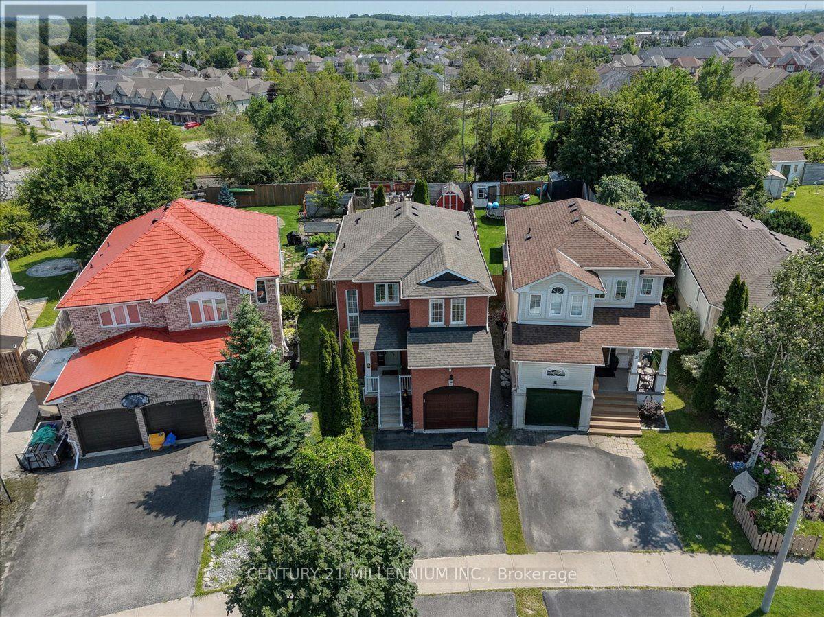 23 Eldad Drive, Clarington, Ontario  L1C 5L1 - Photo 2 - E13675992
