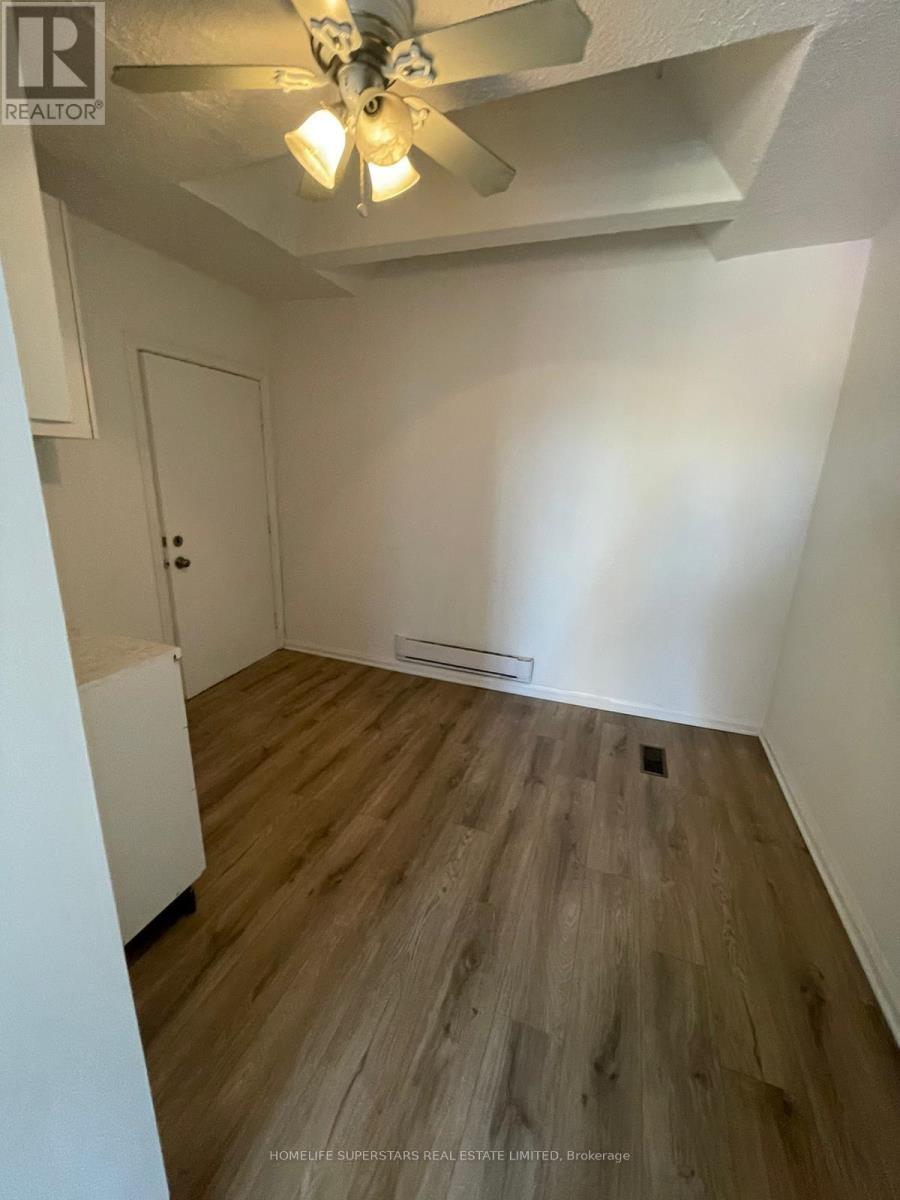 679 Danforth Avenue, Toronto, Ontario  M4J 1L2 - Photo 8 - E13676178