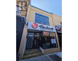 679 DANFORTH AVENUE, Toronto, Ontario