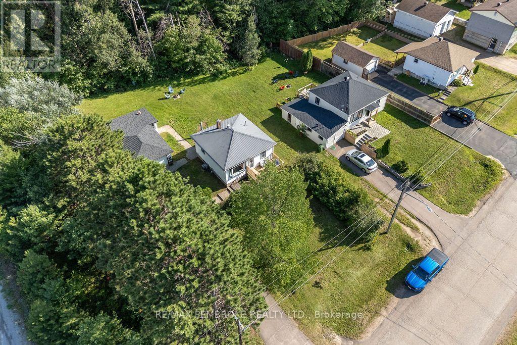1 New Street, Petawawa, Ontario  K8H 2H4 - Photo 39 - X13676172