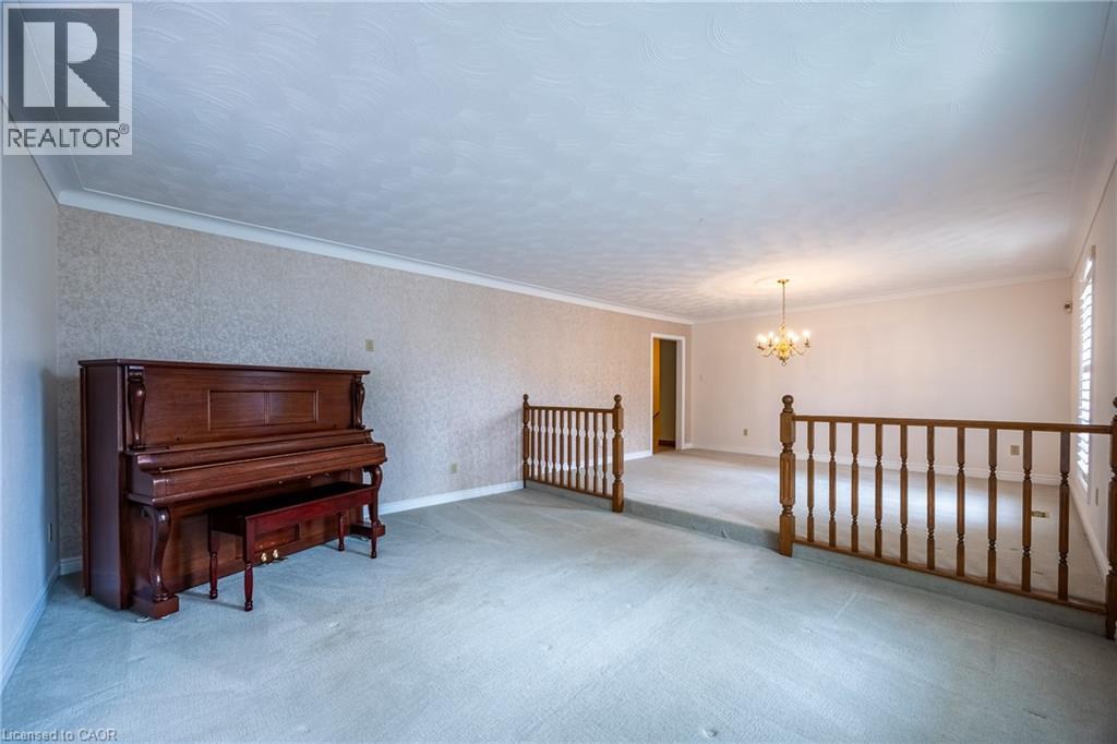 68 Royal Oak Drive, Brantford, Ontario  N3R 7P5 - Photo 5 - 40853462