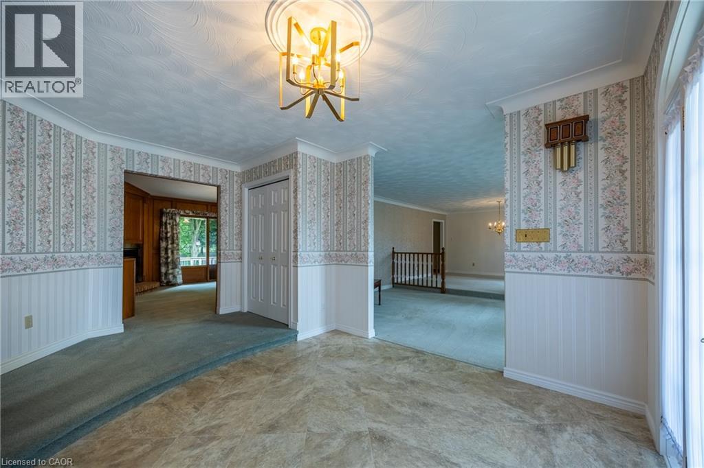 68 Royal Oak Drive, Brantford, Ontario  N3R 7P5 - Photo 3 - 40853462