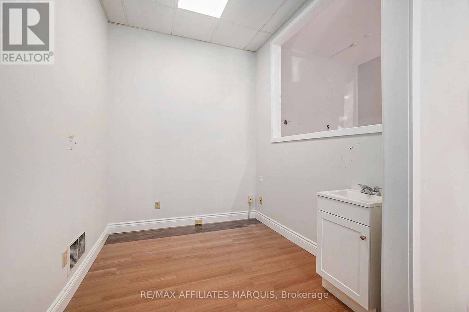 23c - 21 Wilson Street W, Perth, Ontario K7H 2M8 - Photo 2 - X13676044
