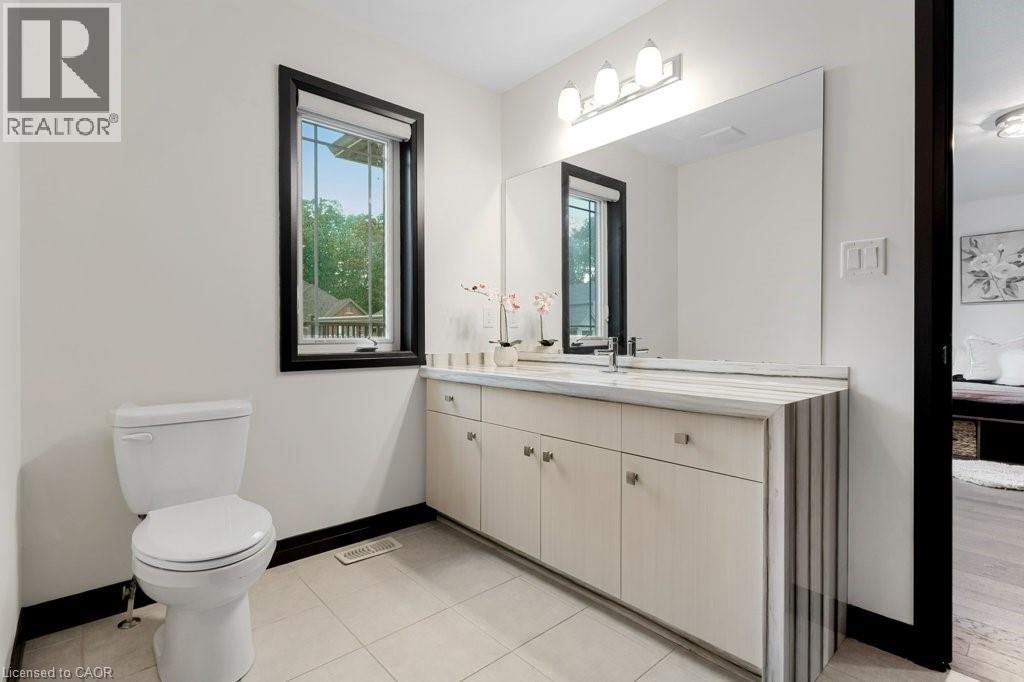 4041 Highland Park Drive, Beamsville, Ontario  L3J 0S9 - Photo 38 - 40853709