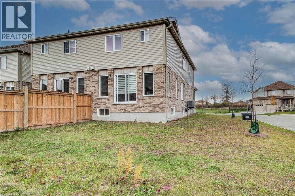 77 John Brabson Crescent, Guelph, Ontario  N1G 0G7 - Photo 5 - 40854500