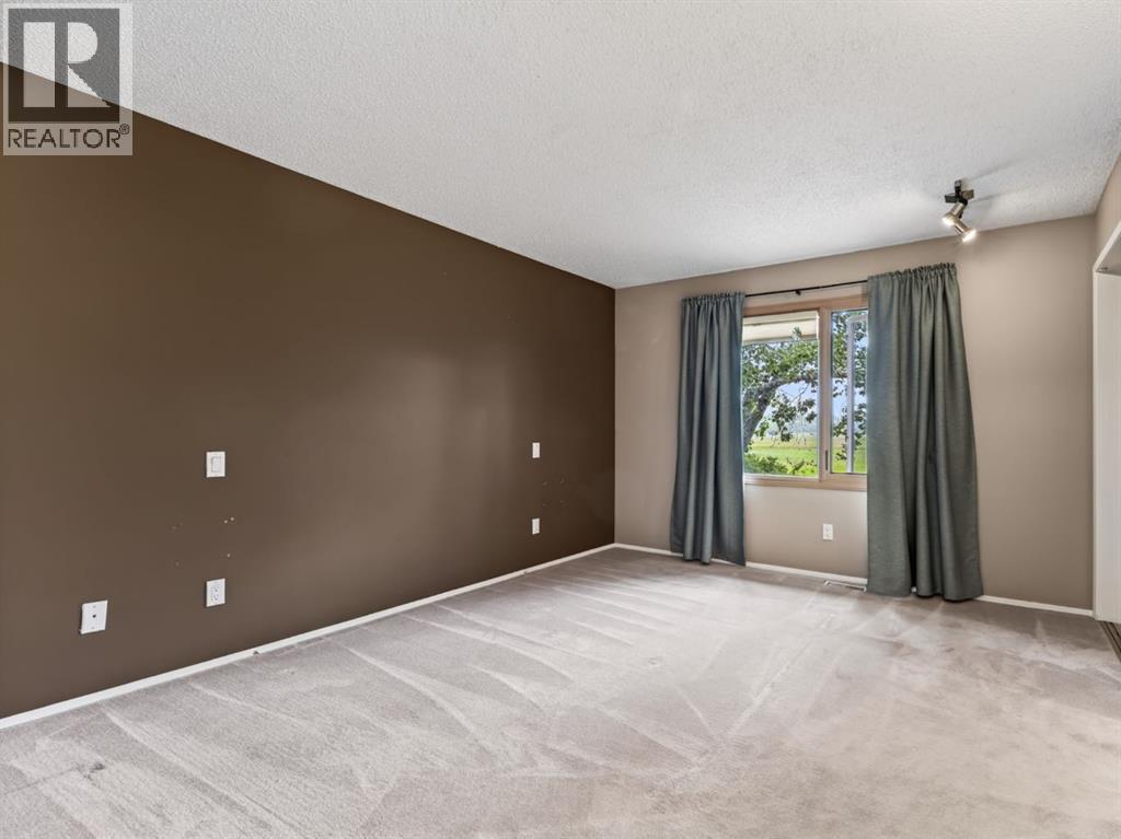 76 Deermoss Crescent Se, Calgary, Alberta  T2J 6P4 - Photo 23 - A2337251