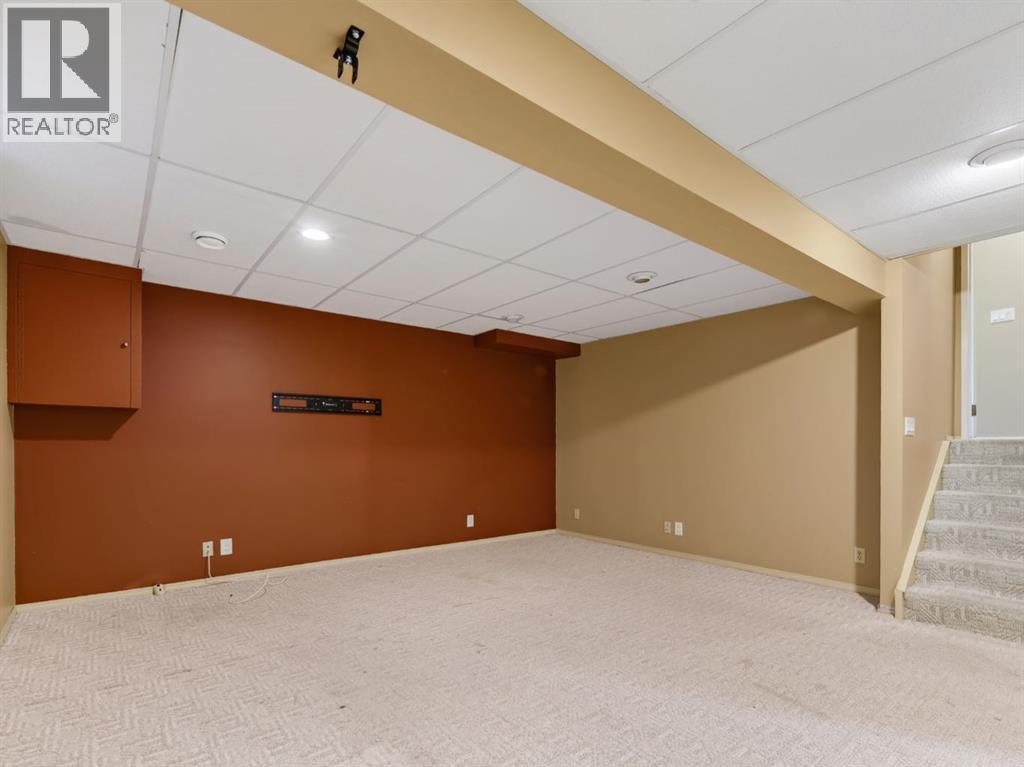 76 Deermoss Crescent Se, Calgary, Alberta  T2J 6P4 - Photo 42 - A2337251