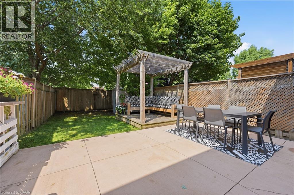 27 Bronte Court, Waterdown, Ontario  L9H 7N2 - Photo 25 - 40854669