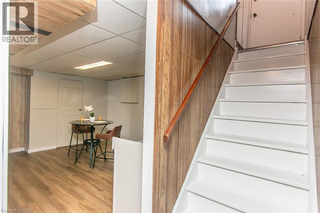 36 Amos Avenue, Waterloo, Ontario  N2L 5G3 - Photo 30 - 40855037