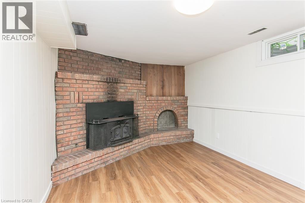 36 Amos Avenue, Waterloo, Ontario  N2L 5G3 - Photo 35 - 40855037