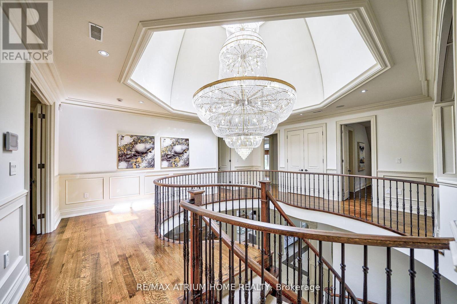 18 Heathcote Avenue, Toronto, Ontario  M2L 1Y7 - Photo 20 - C13674474