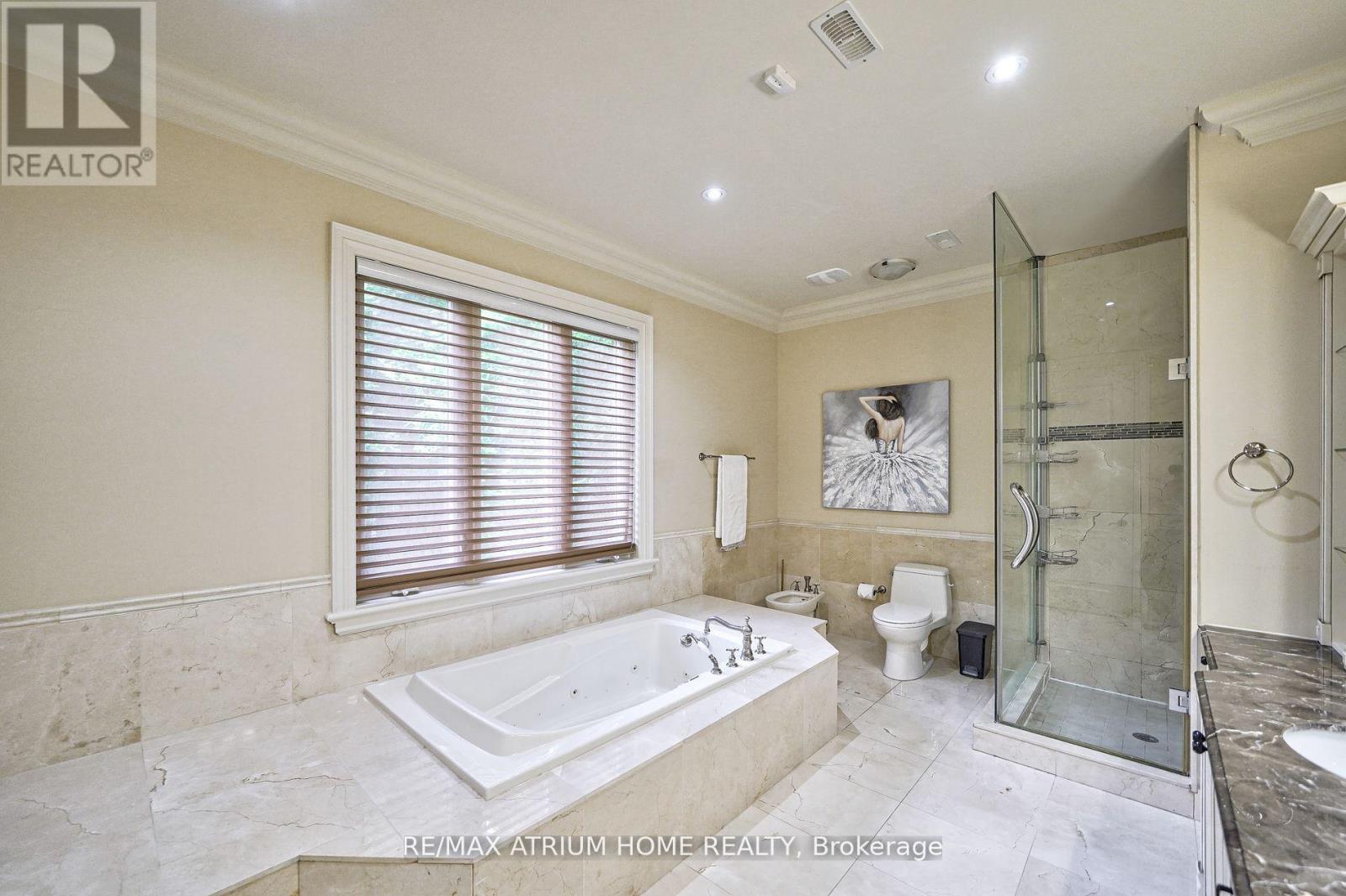 18 Heathcote Avenue, Toronto, Ontario  M2L 1Y7 - Photo 25 - C13674474