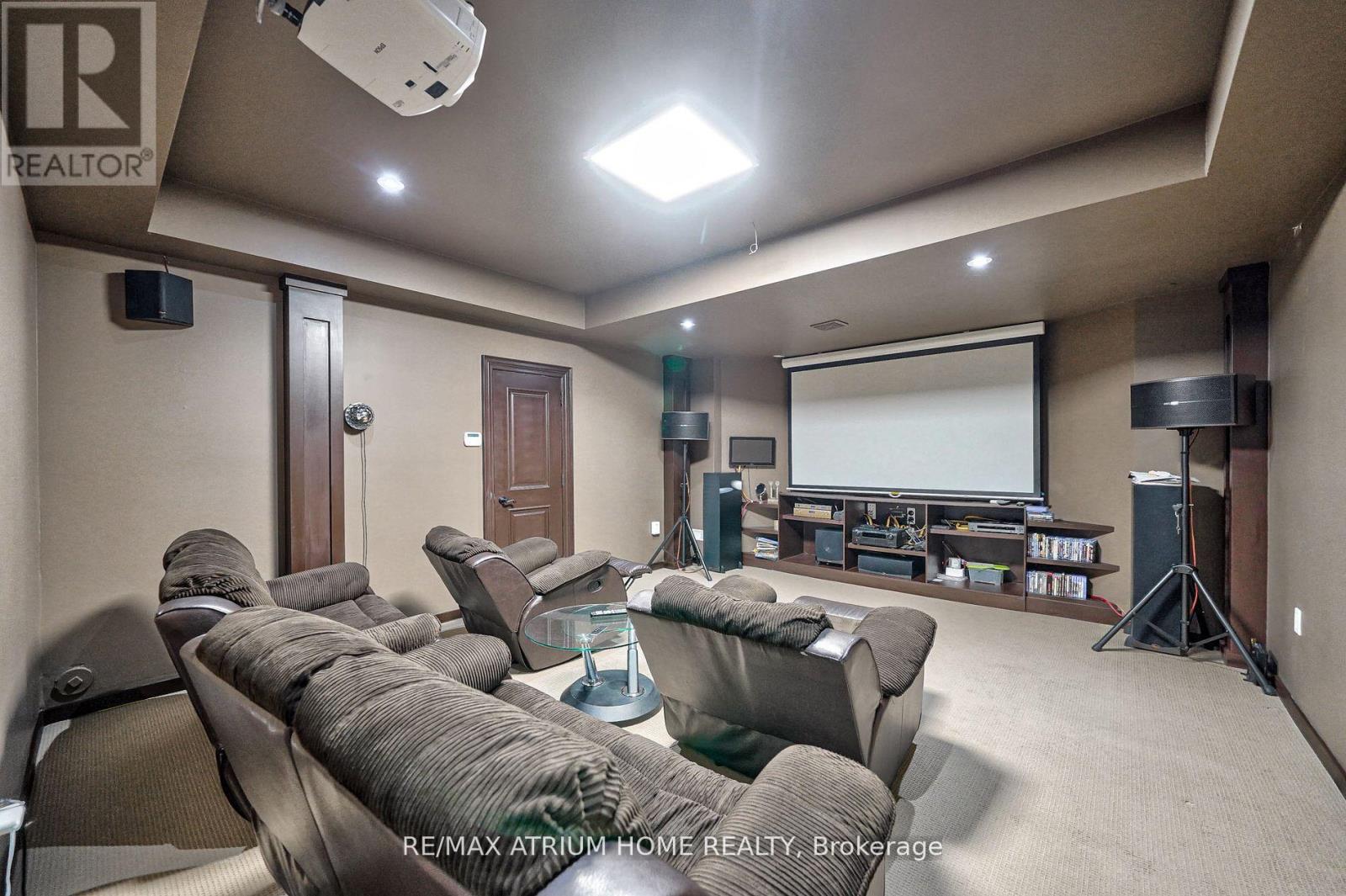 18 Heathcote Avenue, Toronto, Ontario  M2L 1Y7 - Photo 35 - C13674474
