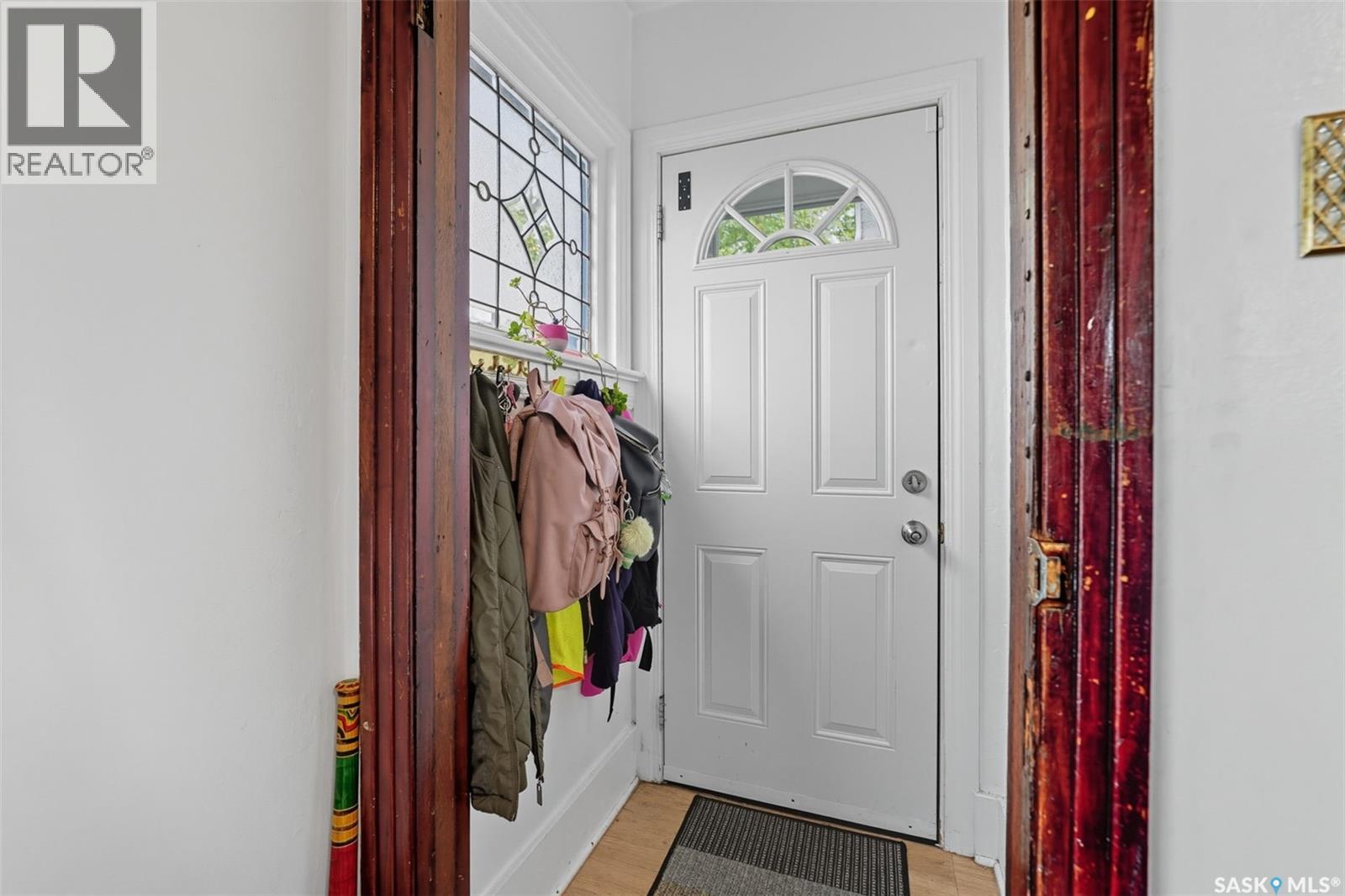 416 Taylor Street W, Saskatoon, Saskatchewan  S7M 0C8 - Photo 2 - SK045444