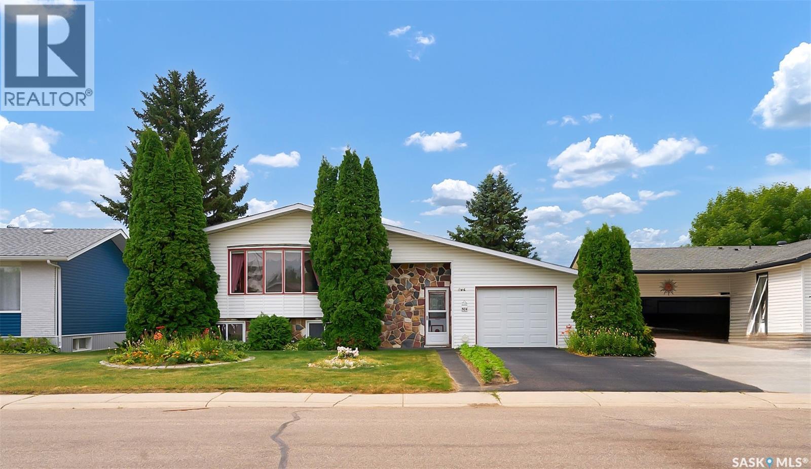 504 4th AVENUE W, Biggar, Saskatchewan
