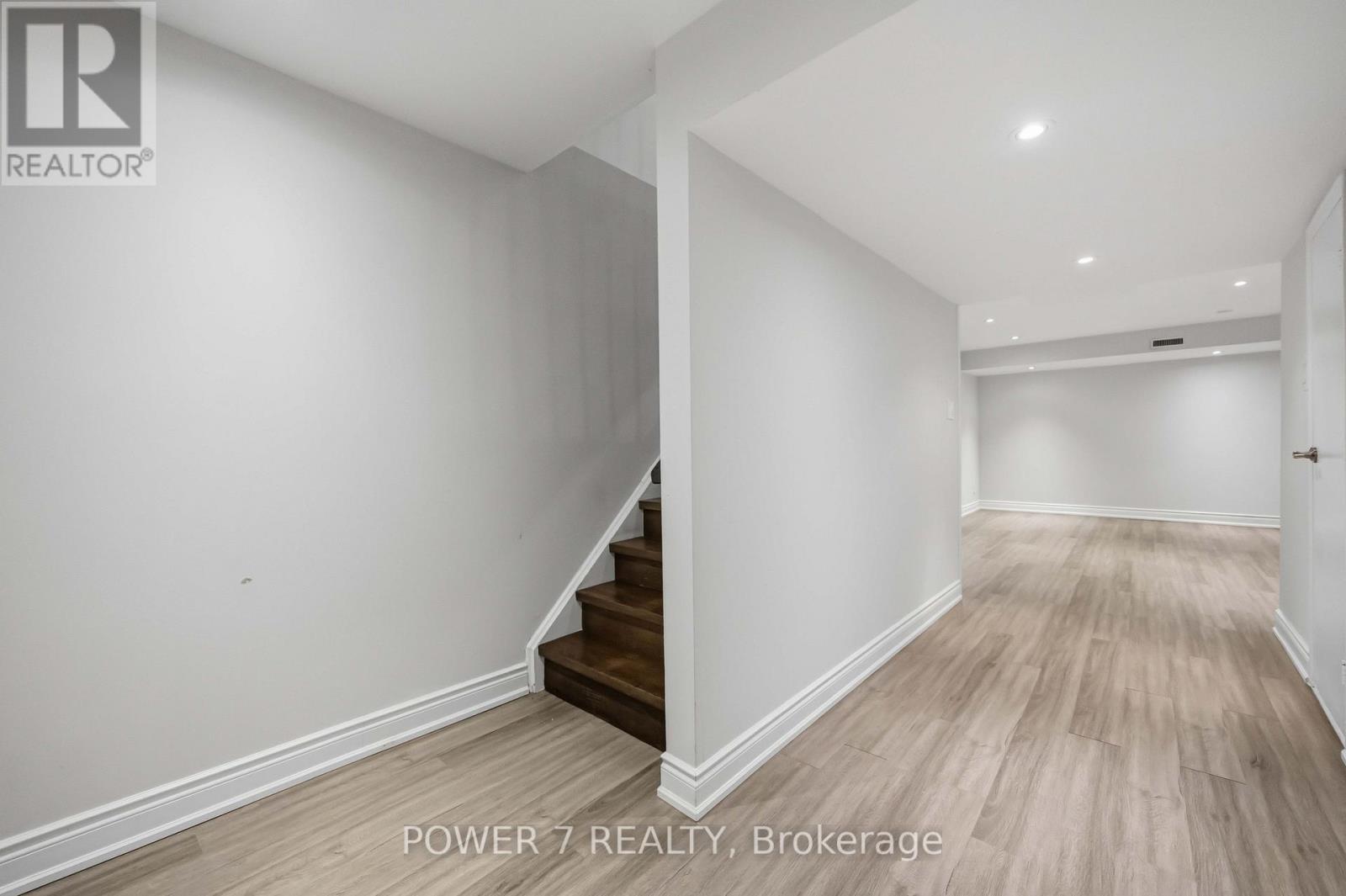 139 Carolbreen Square, Toronto, Ontario  M1V 1J1 - Photo 38 - E13667714