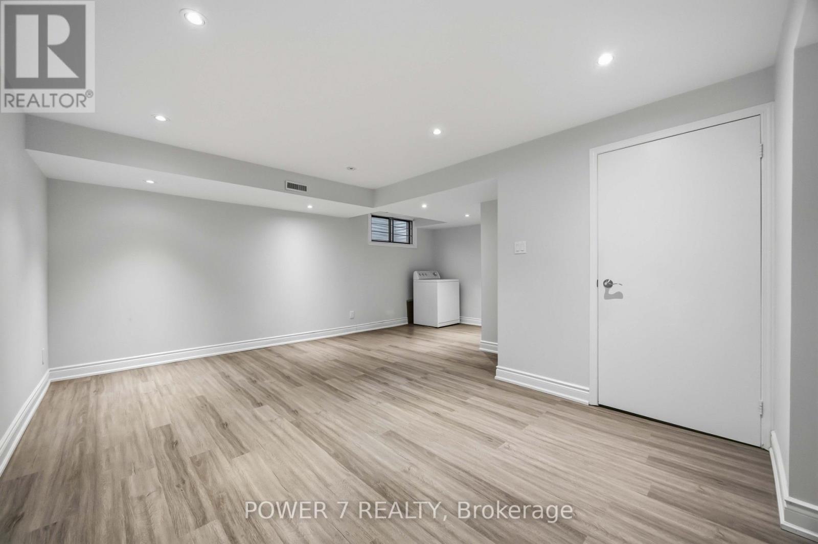 139 Carolbreen Square, Toronto, Ontario  M1V 1J1 - Photo 39 - E13667714