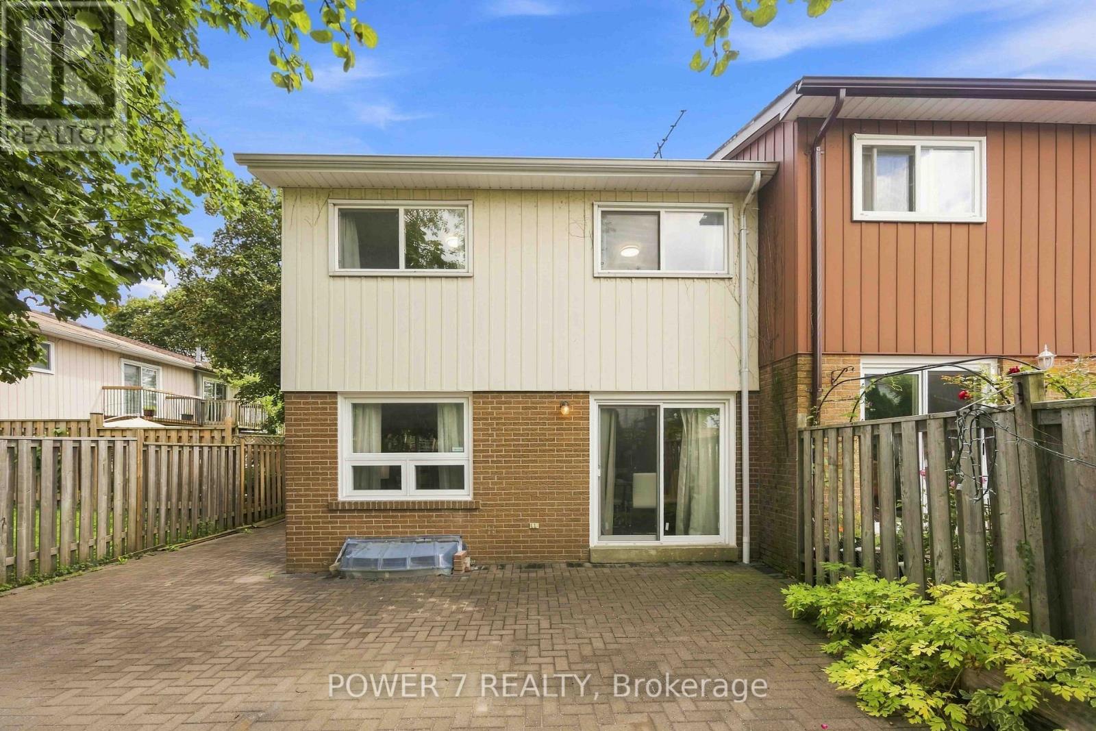 139 Carolbreen Square, Toronto, Ontario  M1V 1J1 - Photo 47 - E13667714