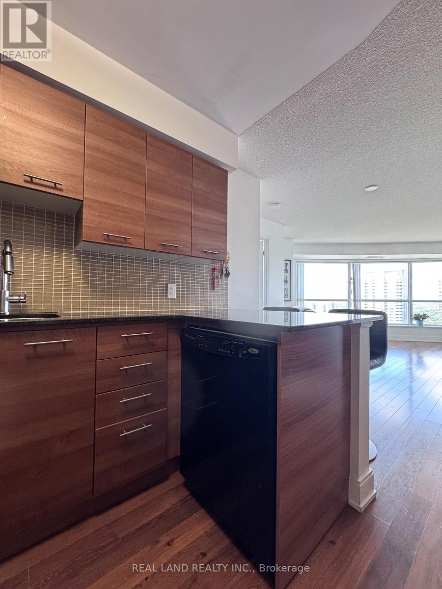 2909 - 125 Village Green Square, Toronto, Ontario  M1S 0G3 - Photo 3 - E13675968
