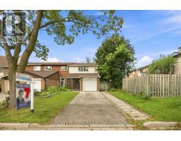139 CAROLBREEN SQUARE, Toronto, Ontario