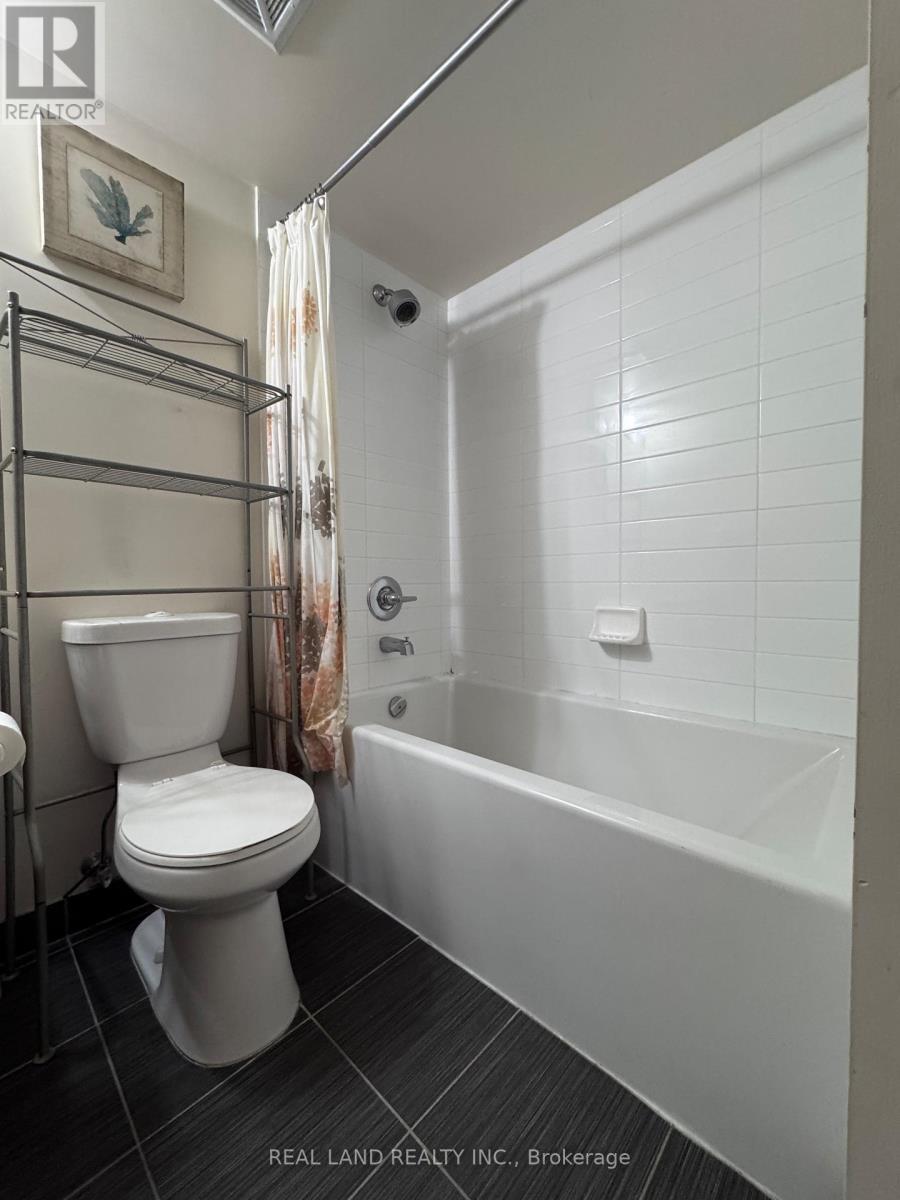 2909 - 125 Village Green Square, Toronto, Ontario  M1S 0G3 - Photo 6 - E13675968