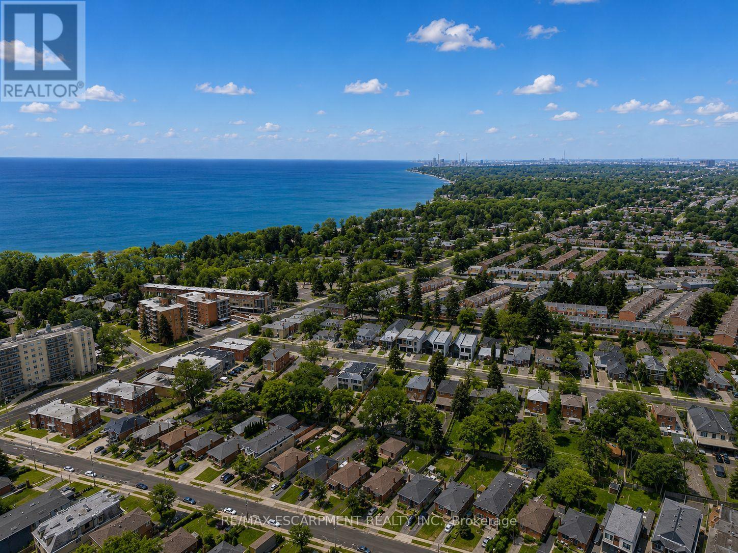 19b Broadview Avenue, Mississauga, Ontario  L5H 2S8 - Photo 19 - W13675978
