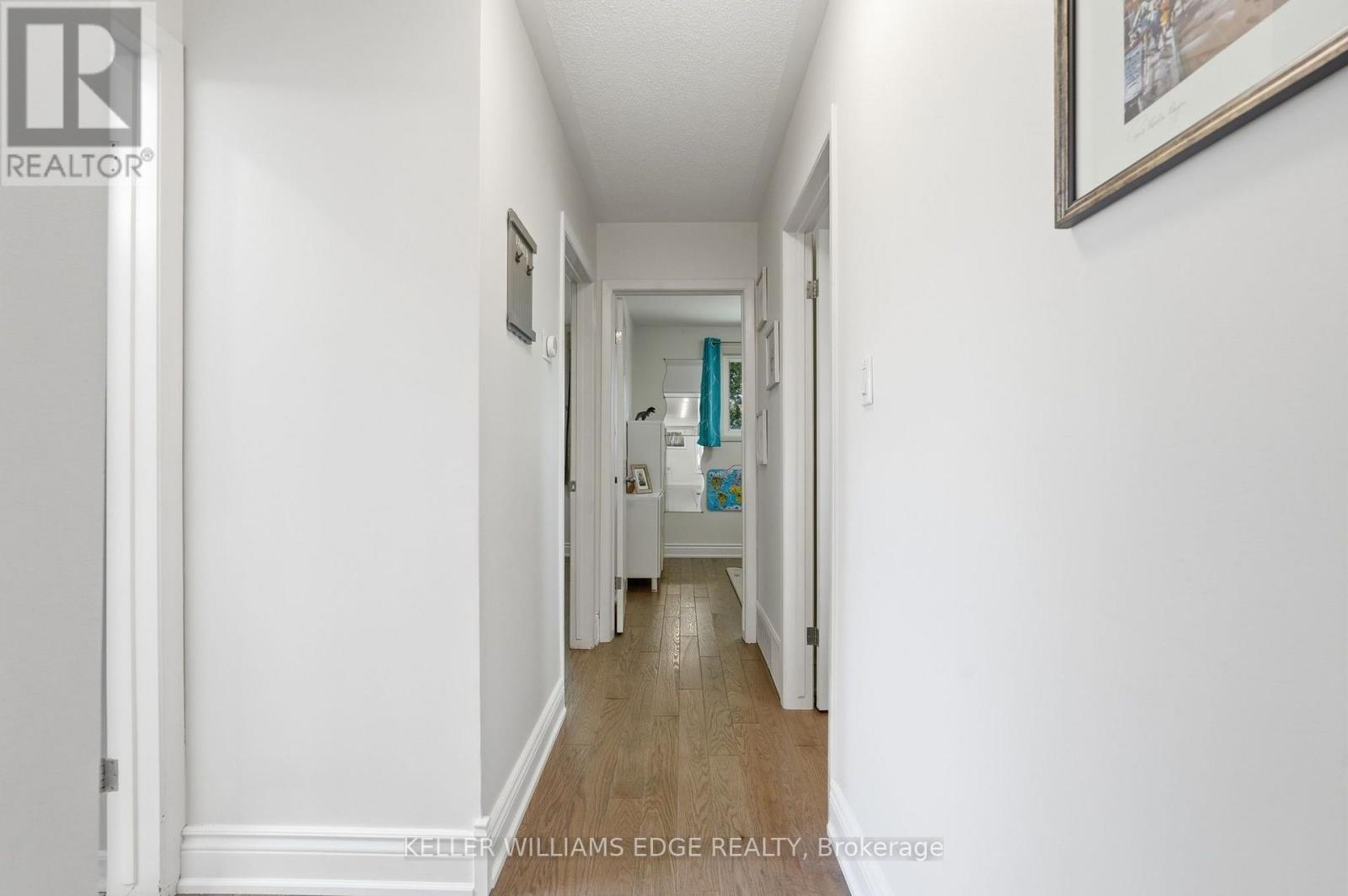 596 Louise Drive, Burlington, Ontario  L7L 2T9 - Photo 19 - W13676022