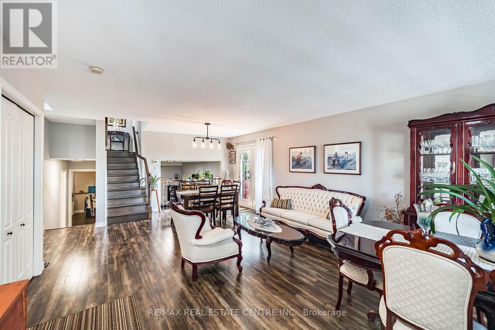 267 Montgomery Boulevard, Orangeville, Ontario  L9W 5H1 - Photo 7 - W13676038