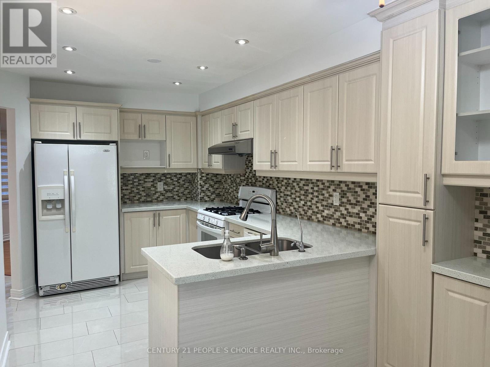 50 - 3600 Colonial Drive, Mississauga, Ontario  L5L 5P5 - Photo 2 - W13676046