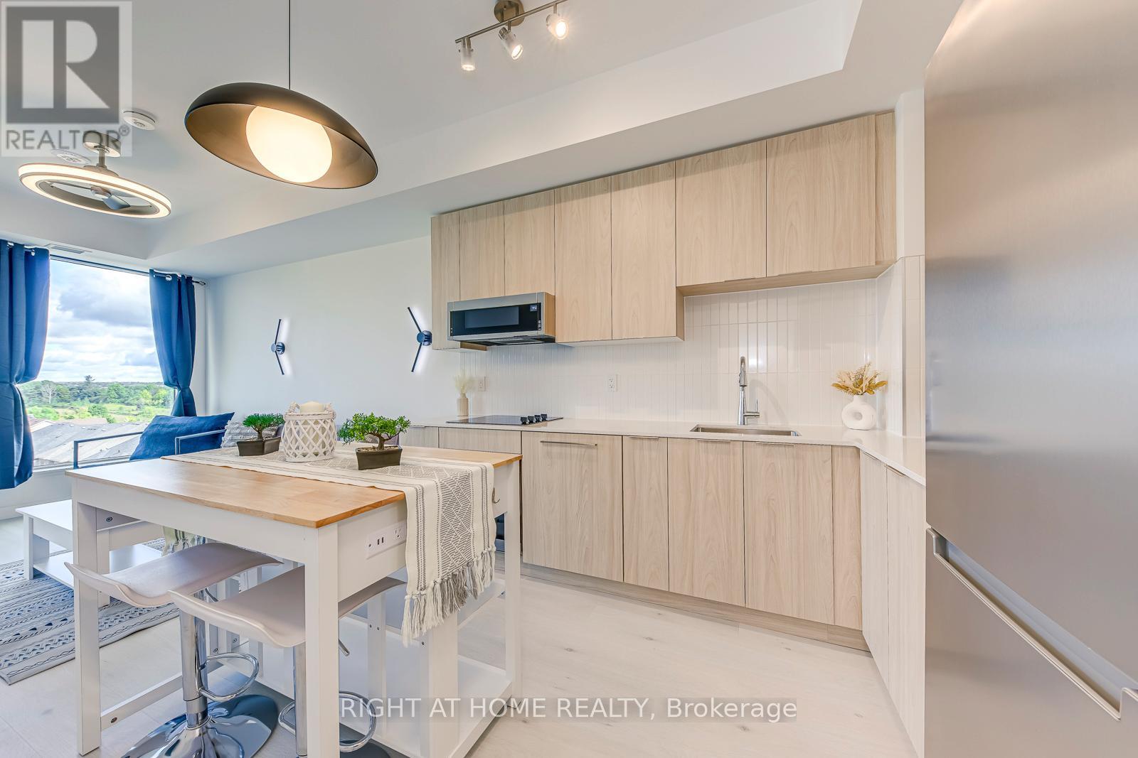 538 - 2501 Saw Whet Boulevard, Oakville, Ontario  L6M 5N2 - Photo 11 - W13676086