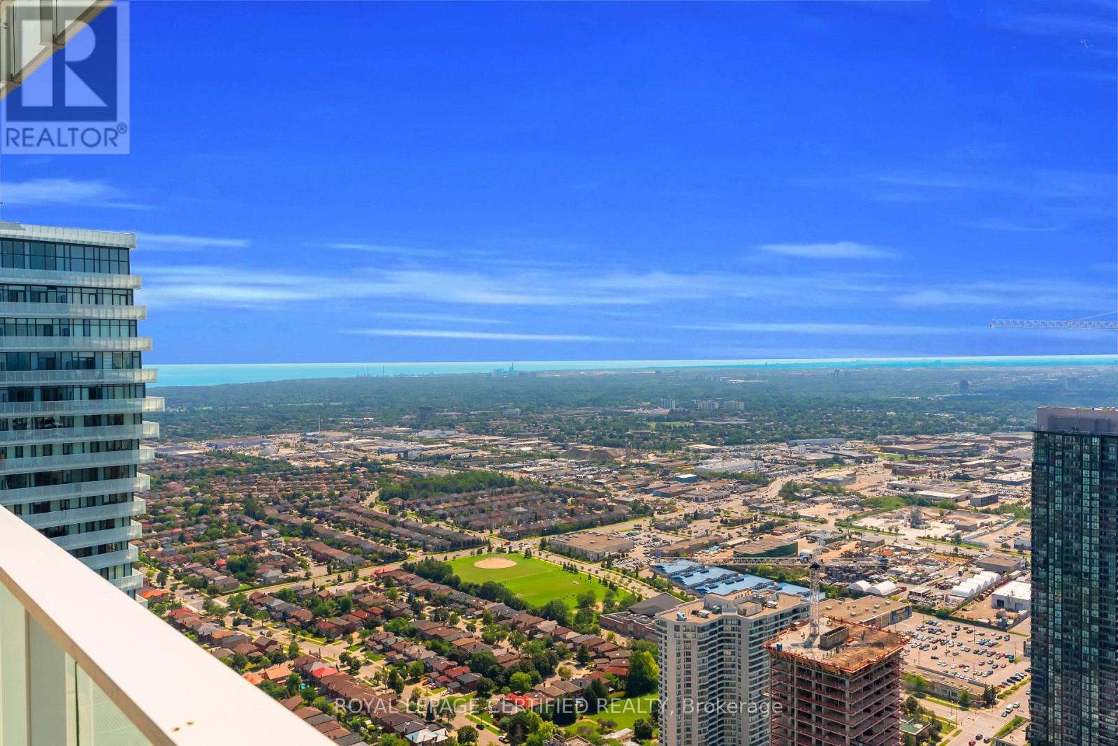 5907 - 3900 Confederation Parkway, Mississauga, Ontario  L5B 0M3 - Photo 32 - W13676114