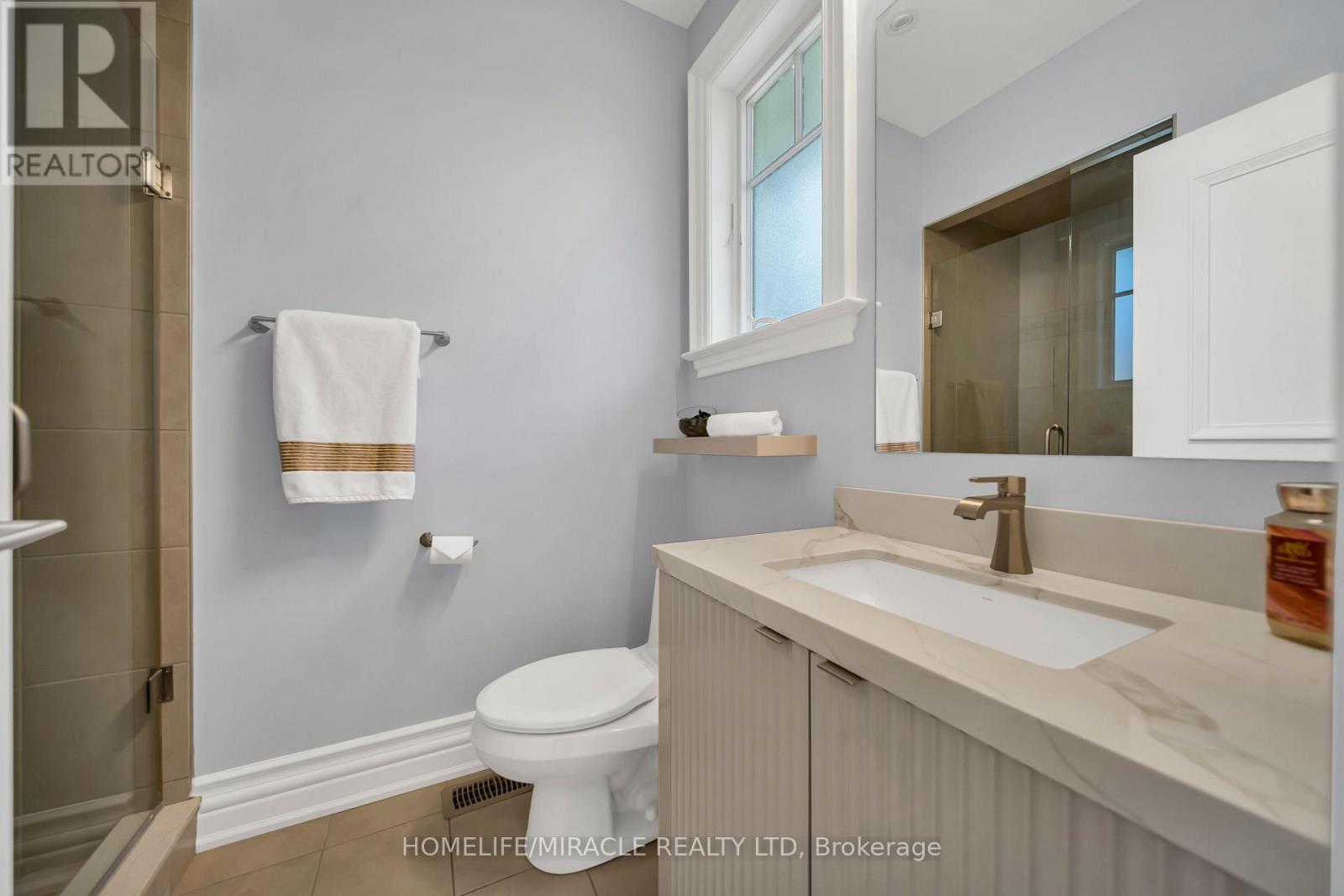 271 Oakhill Road, Mississauga, Ontario  L5G 2P8 - Photo 14 - W13676170
