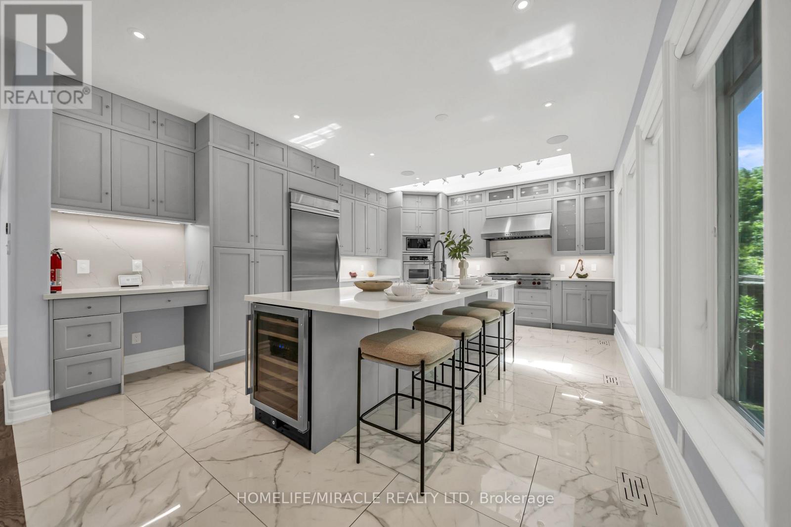 271 Oakhill Road, Mississauga, Ontario  L5G 2P8 - Photo 18 - W13676170
