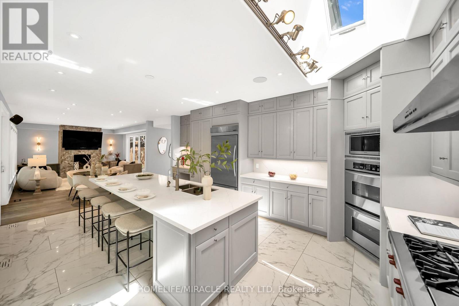 271 Oakhill Road, Mississauga, Ontario  L5G 2P8 - Photo 20 - W13676170