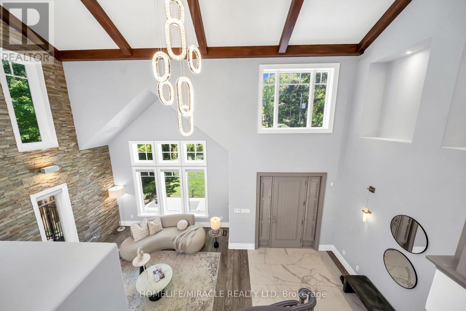 271 Oakhill Road, Mississauga, Ontario  L5G 2P8 - Photo 24 - W13676170