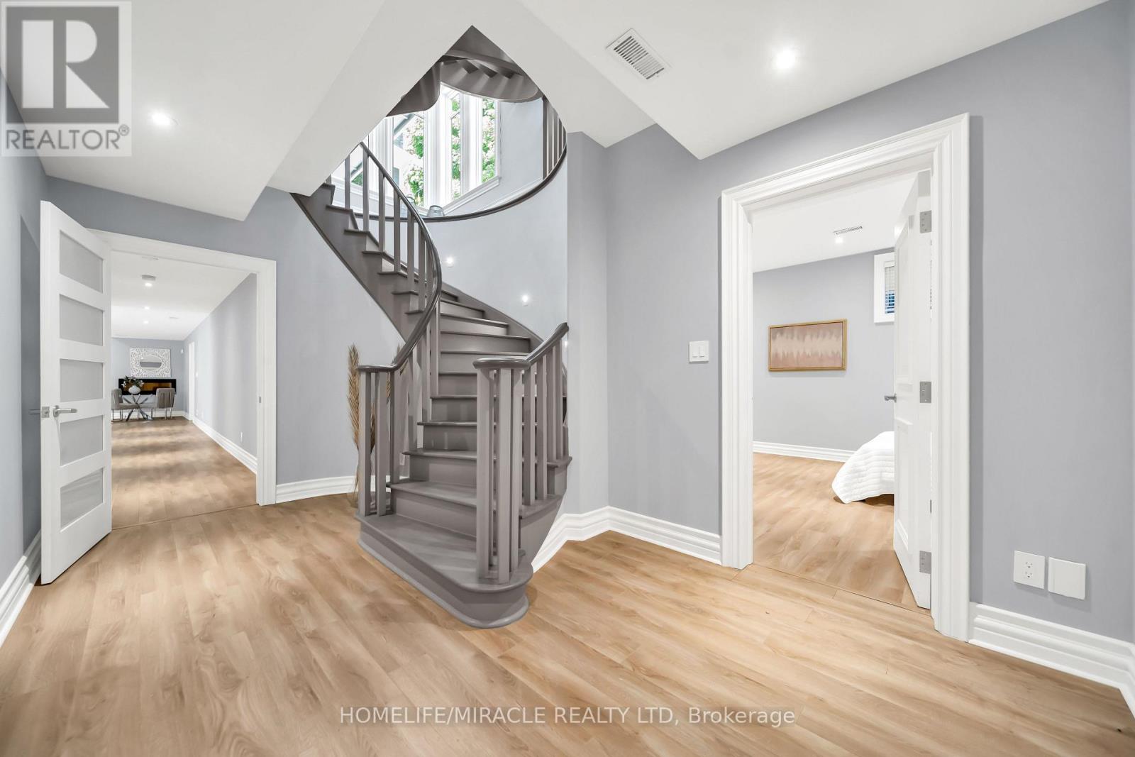 271 Oakhill Road, Mississauga, Ontario  L5G 2P8 - Photo 37 - W13676170