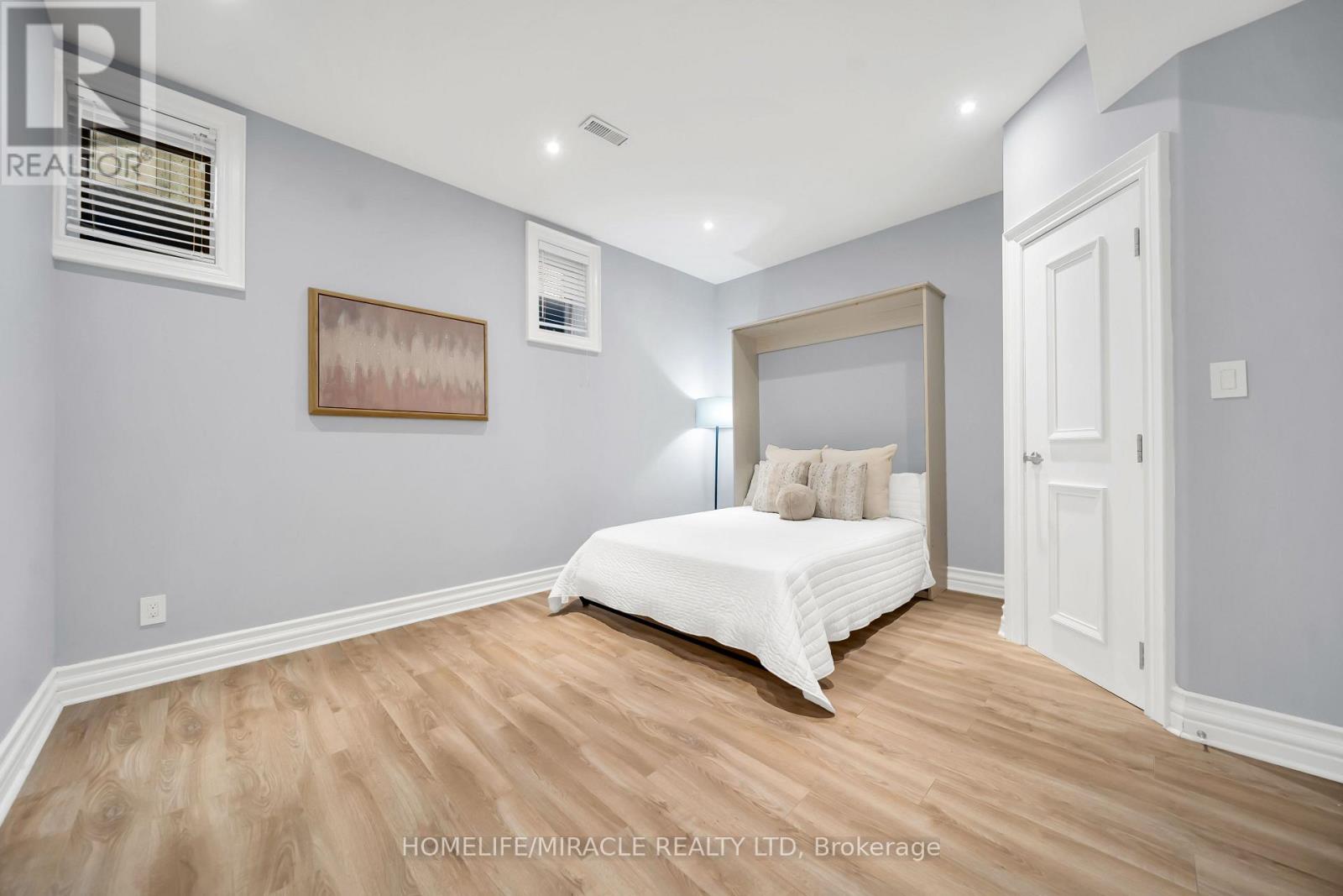 271 Oakhill Road, Mississauga, Ontario  L5G 2P8 - Photo 38 - W13676170