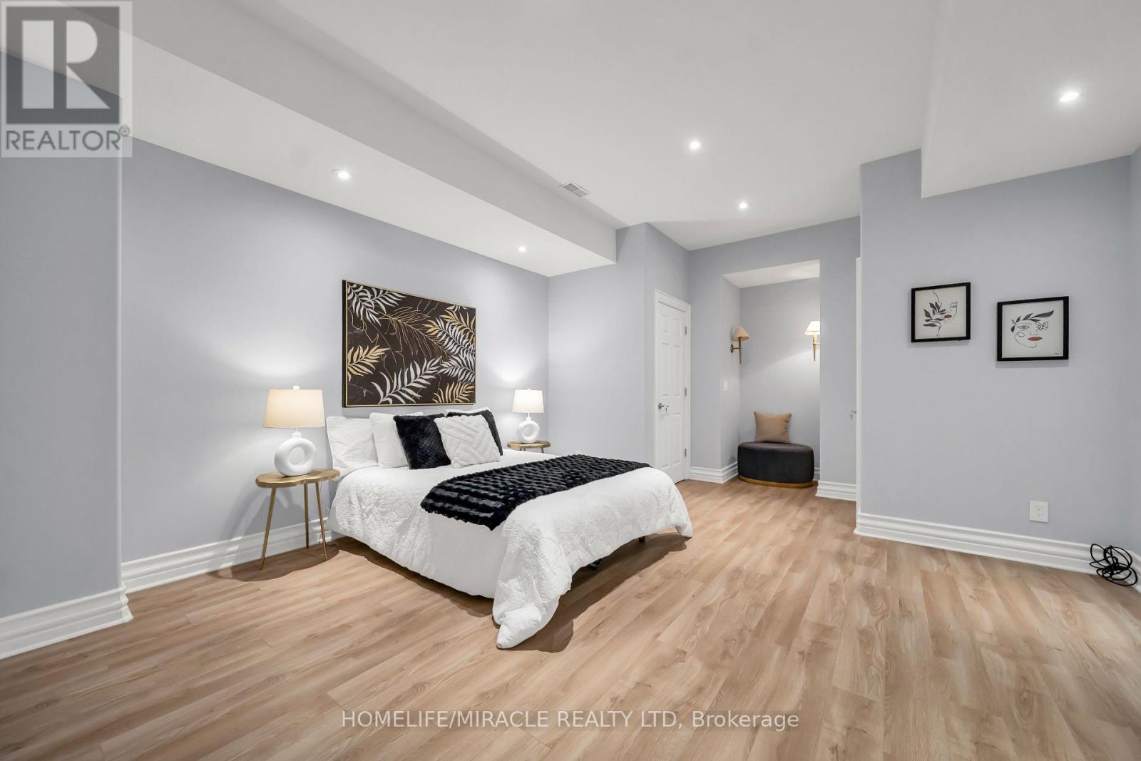 271 Oakhill Road, Mississauga, Ontario  L5G 2P8 - Photo 45 - W13676170