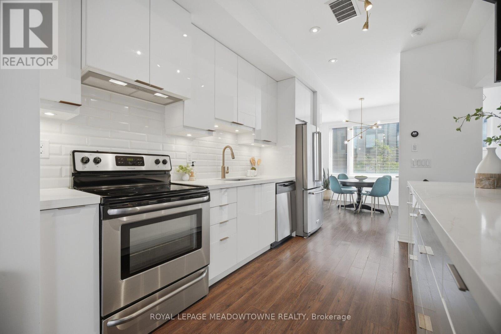 3 - 50 Thomas Mulholland Drive, Toronto, Ontario  M3K 0B5 - Photo 8 - W13676176