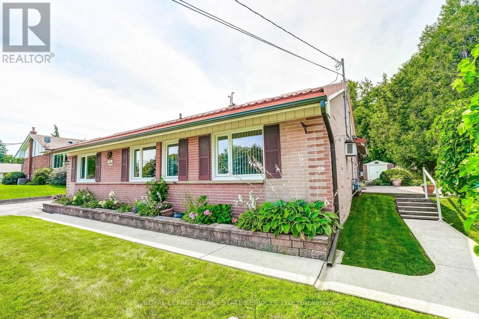 4 SORA DRIVE, Mississauga, Ontario