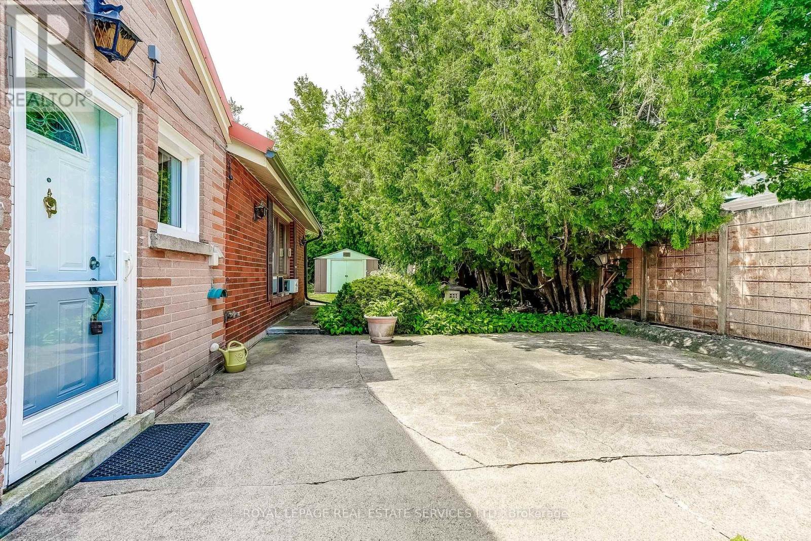 4 Sora Drive, Mississauga, Ontario  L5M 1A8 - Photo 26 - W13676188