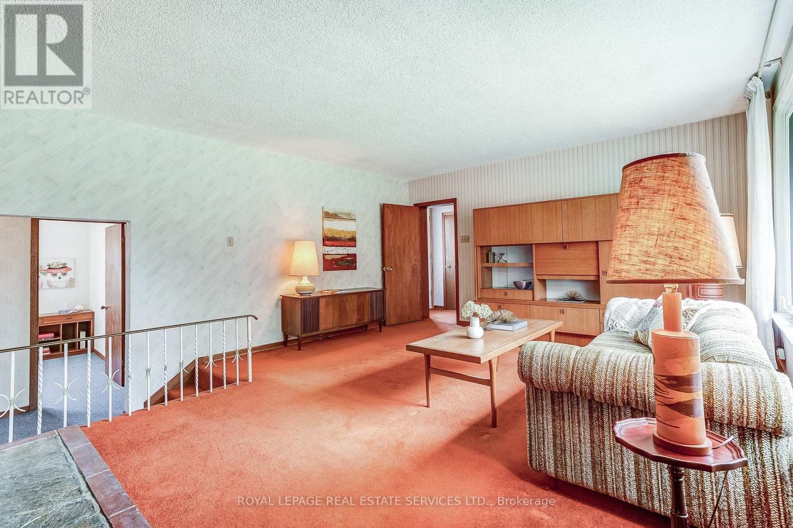 4 Sora Drive, Mississauga, Ontario  L5M 1A8 - Photo 5 - W13676188