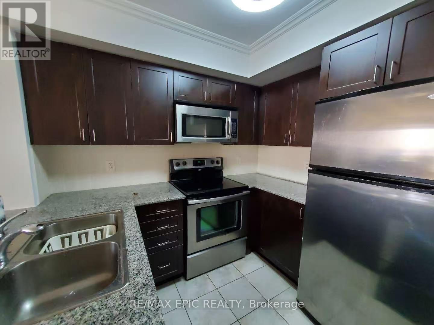 1012 - 1070 Sheppard Avenue W, Toronto, Ontario  M3J 0G8 - Photo 8 - W13676200
