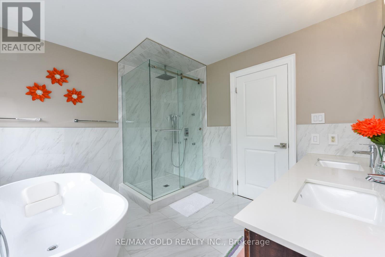 72 Rainforest Drive, Brampton, Ontario  L6R 1B1 - Photo 26 - W13676220