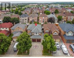 72 RAINFOREST DRIVE, Brampton, Ontario
